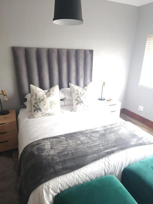 Cape Town, Sea Point, Beautiful 2 Bedroom Apartment @Tucked Away Exteriör bild